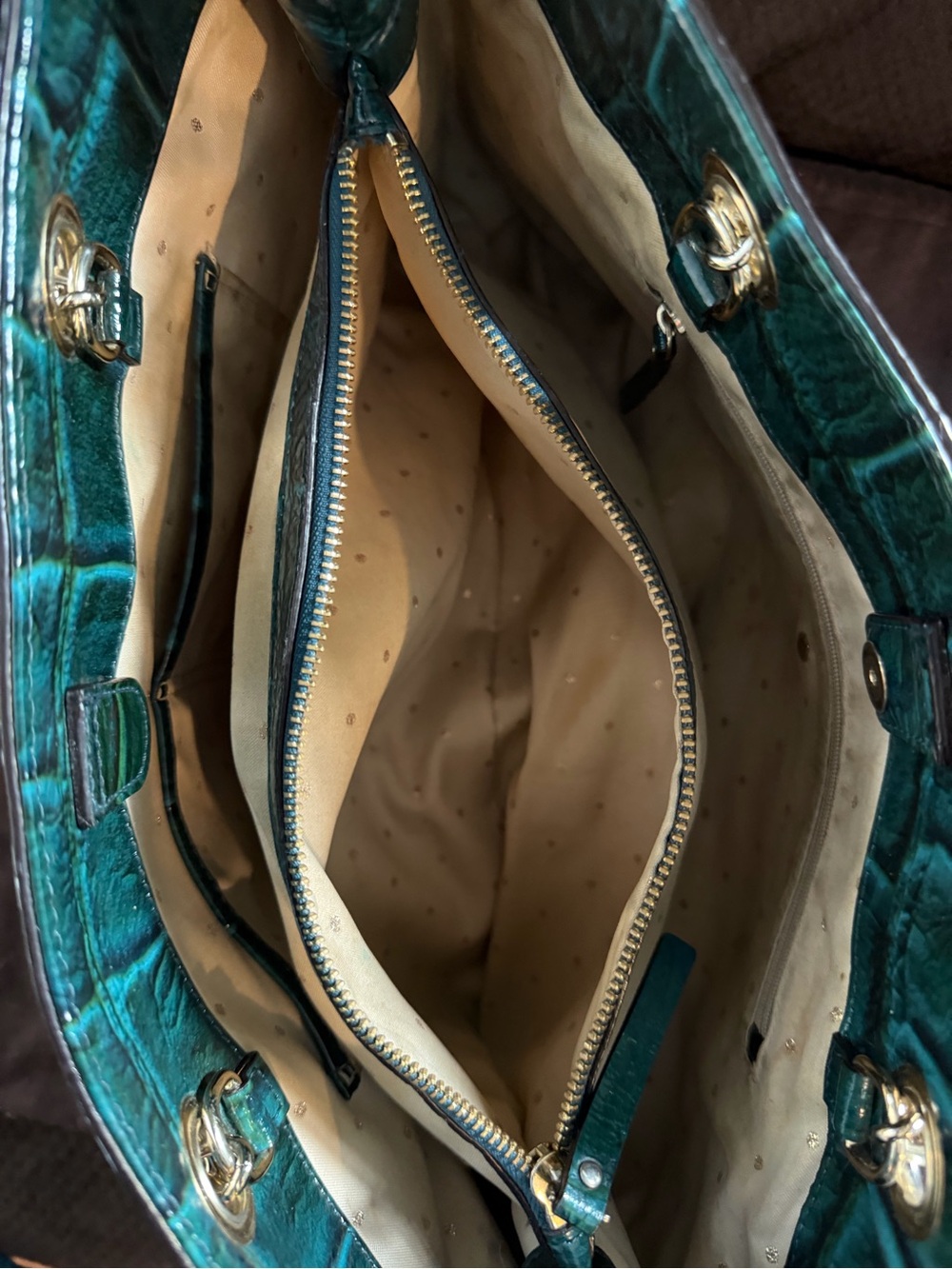 kate spade glossy crocodile-embossed teal patent leather chain tote - Picture 5 of 9